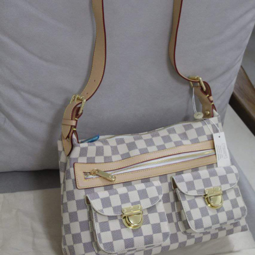 women hand bag 